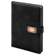 ÖVEÇLER SİYAH TARİHSİZ DEFTER (15X21 CM) ÖVEÇLER SİYAH TARİHSİZ DEFTER (15X21 CM)